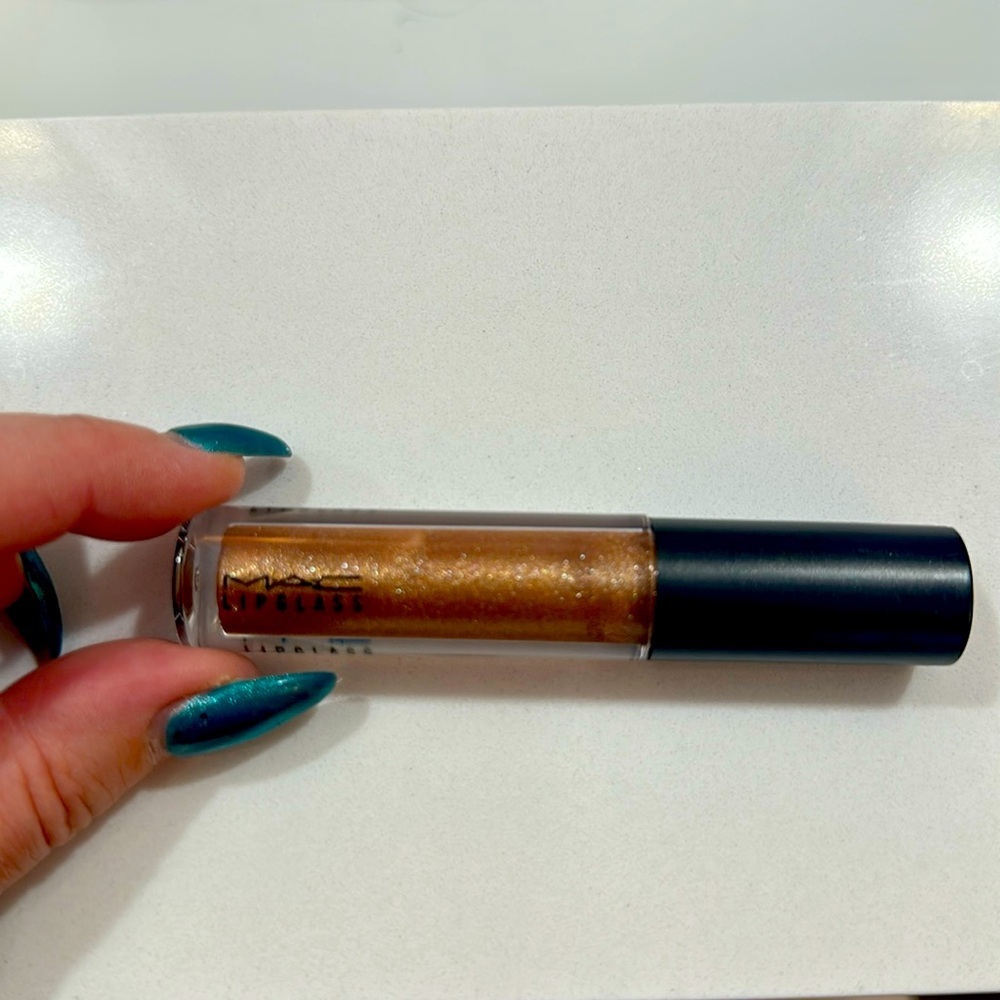 NEW Mac Cosmetics - 301 Oh Baby Lipglass​